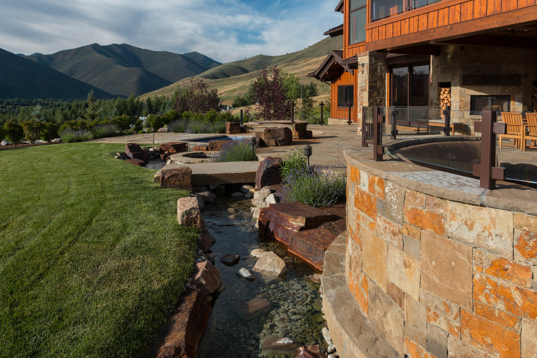 SVM_150716_Selby_007